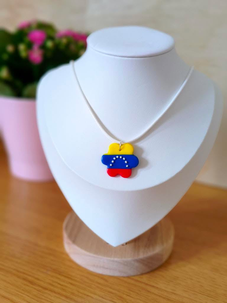 Venezuelan Necklace