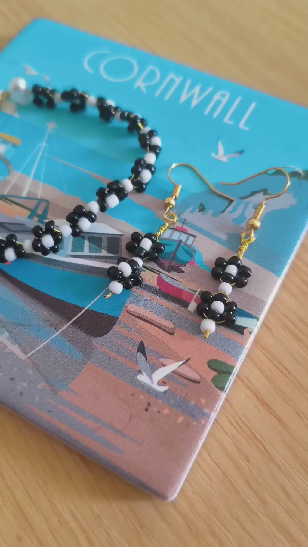 🤍🖤The St Piran’s Set: Earrings & Bracelet✨