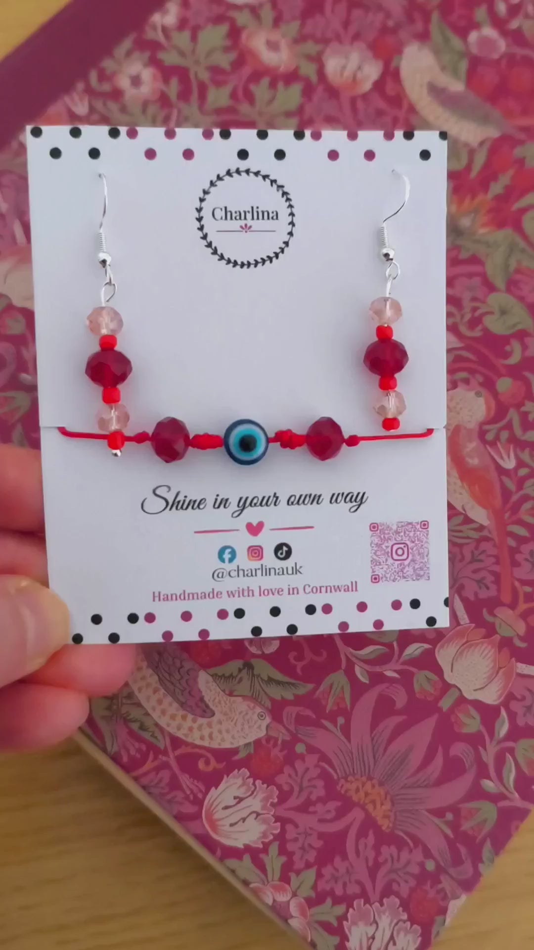 Amulet Red String Set