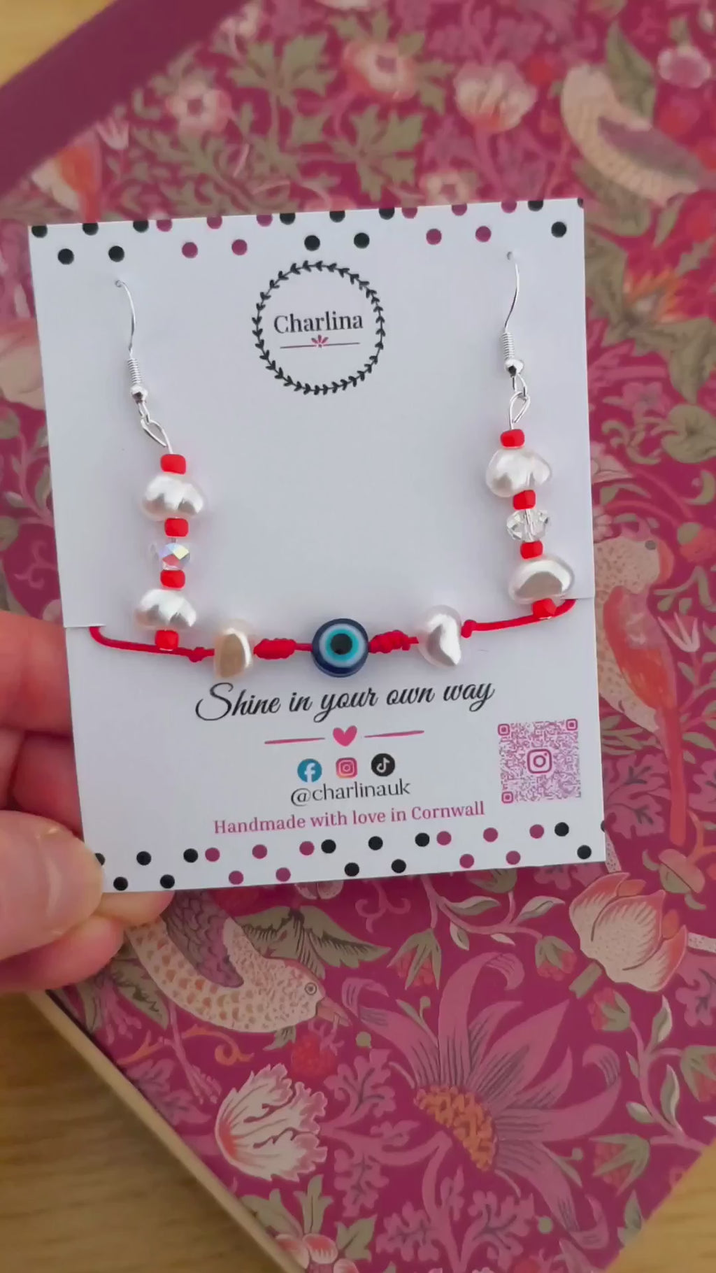 Amulet Red String Set