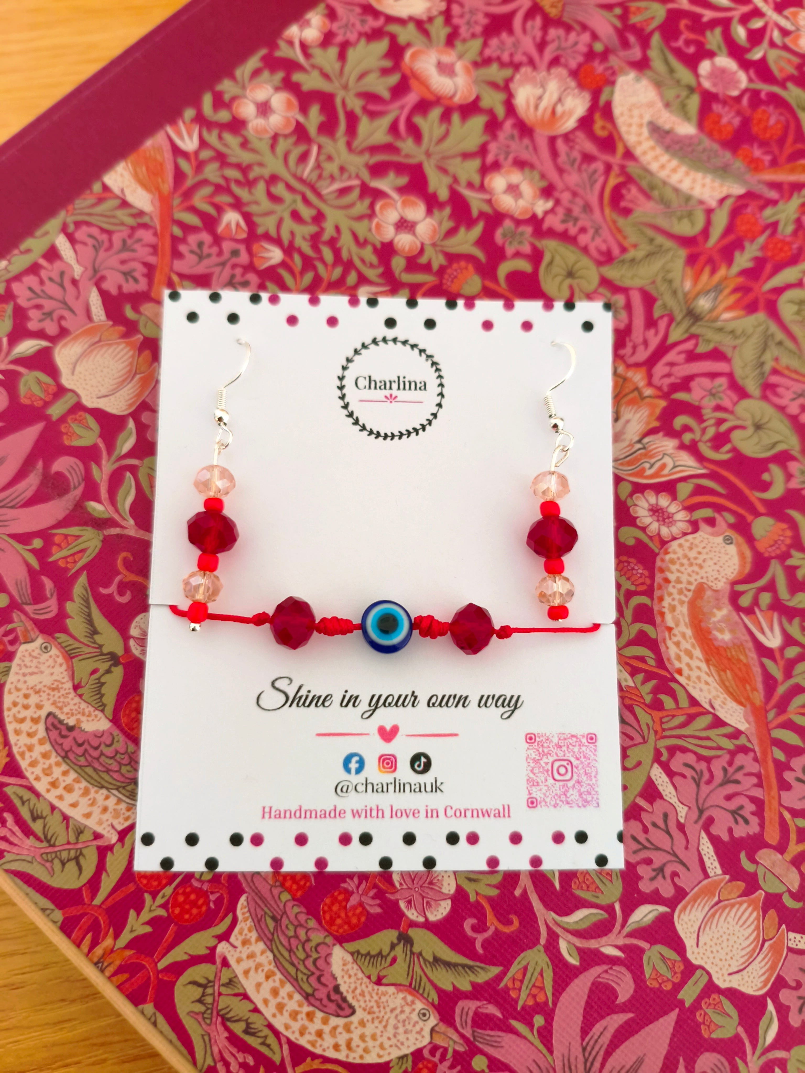 Amulet Red String Set