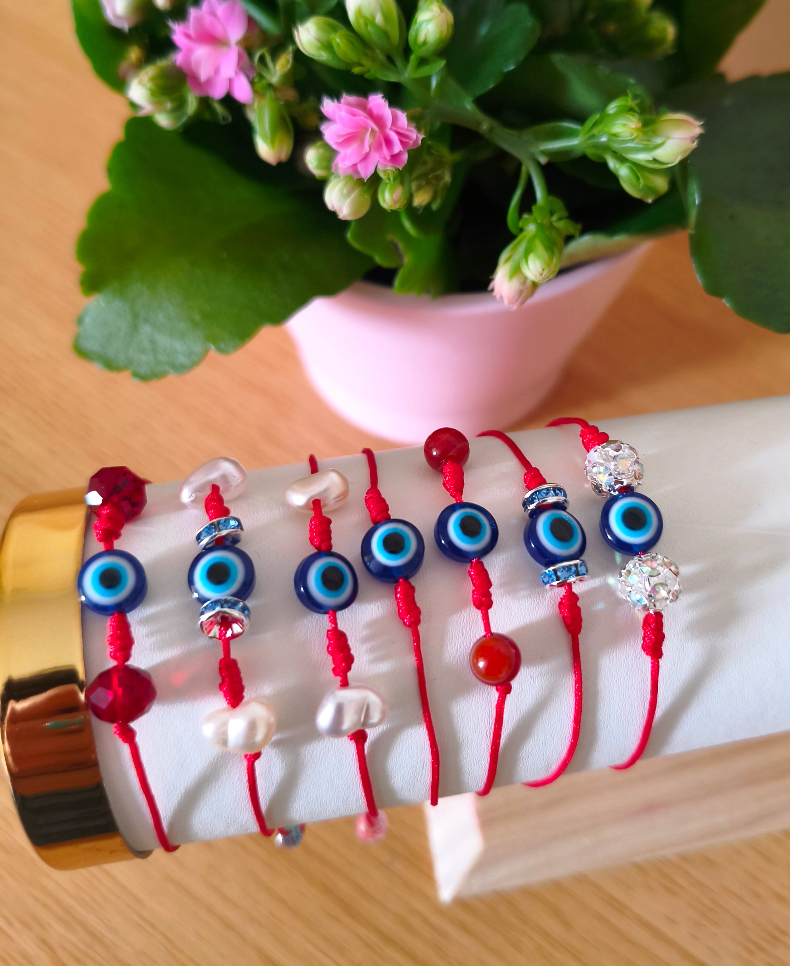 Amulet Red String Set