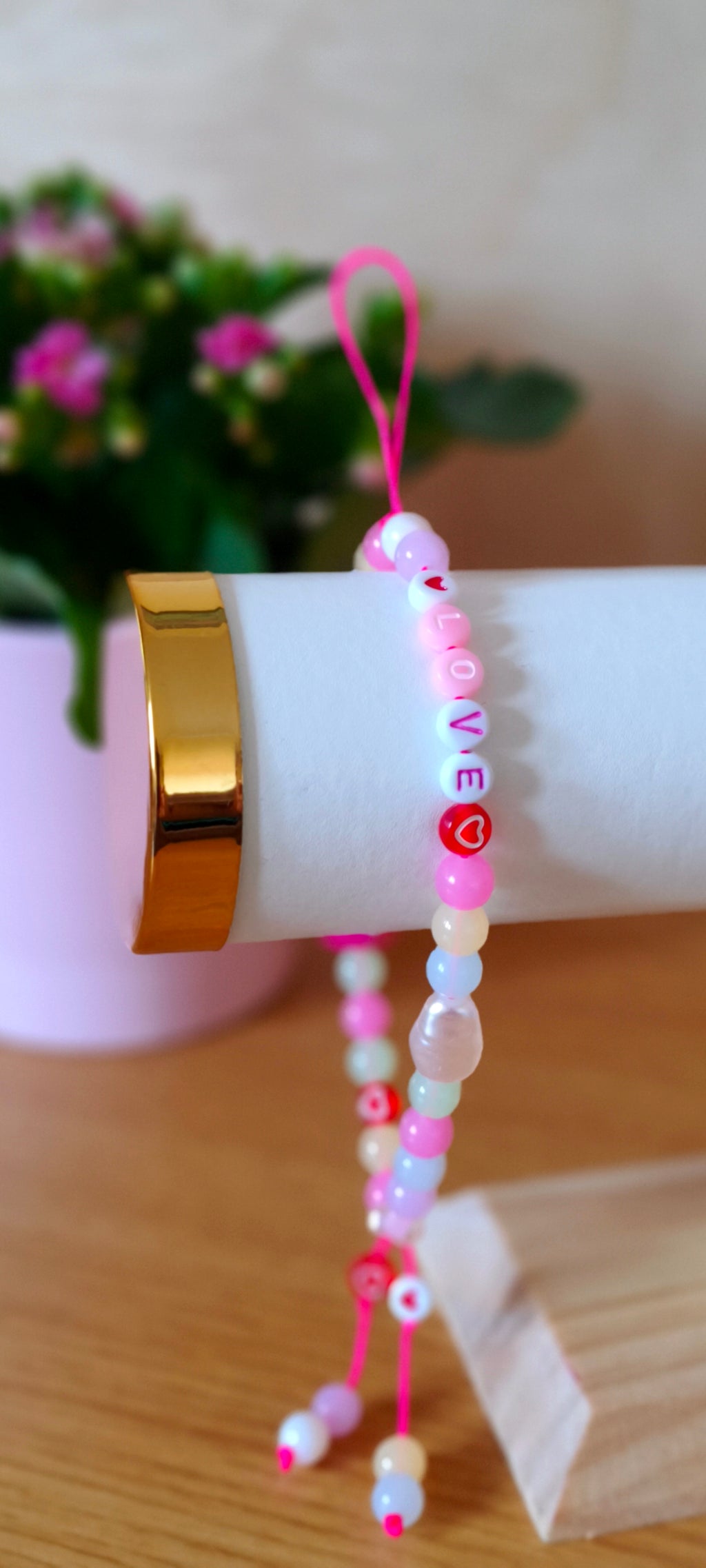 📿Pink- Accessory for your phone or handbag🩷